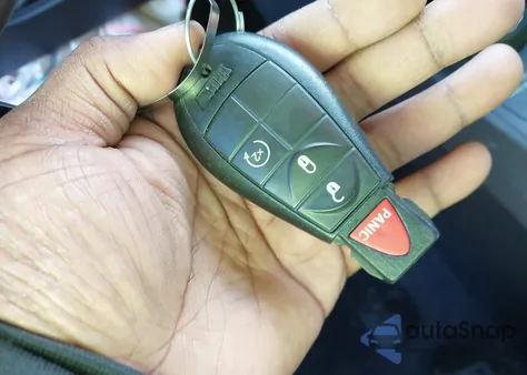 2019 Jeep Cherokee Latitude 4X4 из США, поврежденный, VIN 1C4PJMCX2KD217671